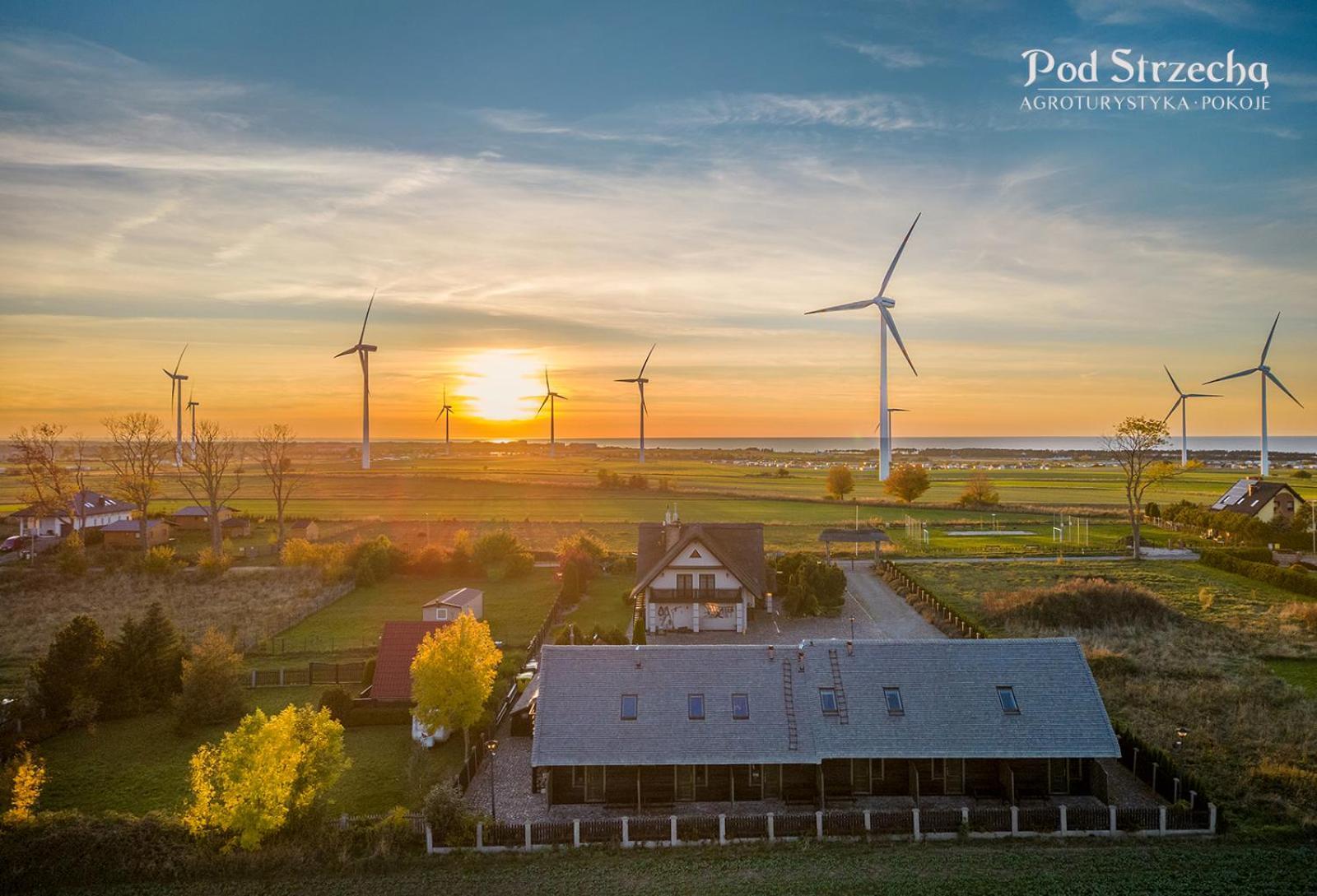Pod Strzecha Hotel Darlowo Bagian luar foto