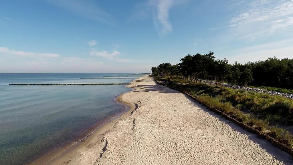 Pod Strzecha Hotel Darlowo Bagian luar foto